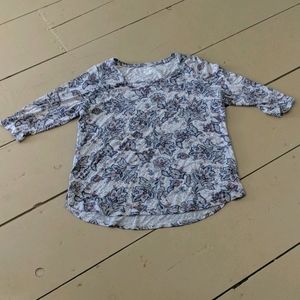 - 2/$25 NWOT Lane Bryant Cute floral top